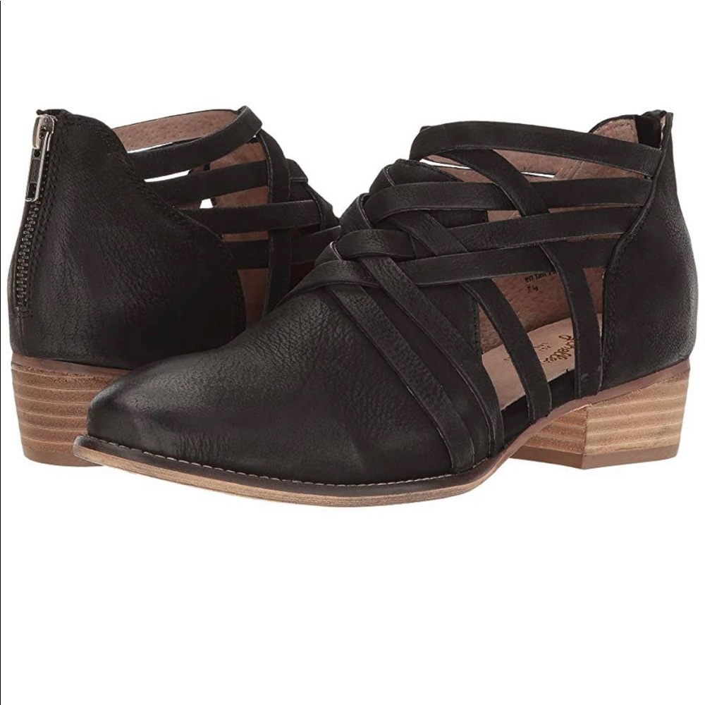 Seychelles Leather Woven booties